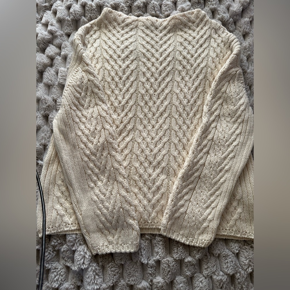 Zara Cream Cable-Knit Scoop Neck Sweater